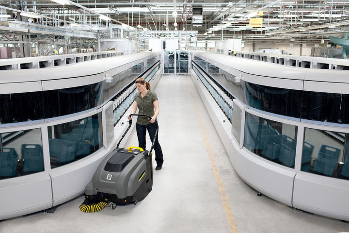 Karcher vacuum sweeper KM 75-40