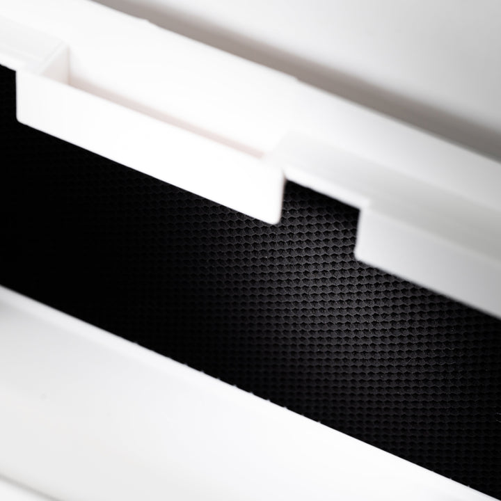 Fresh Air One Smoke Eater- Air Purifier With Activated Carbon Filter.