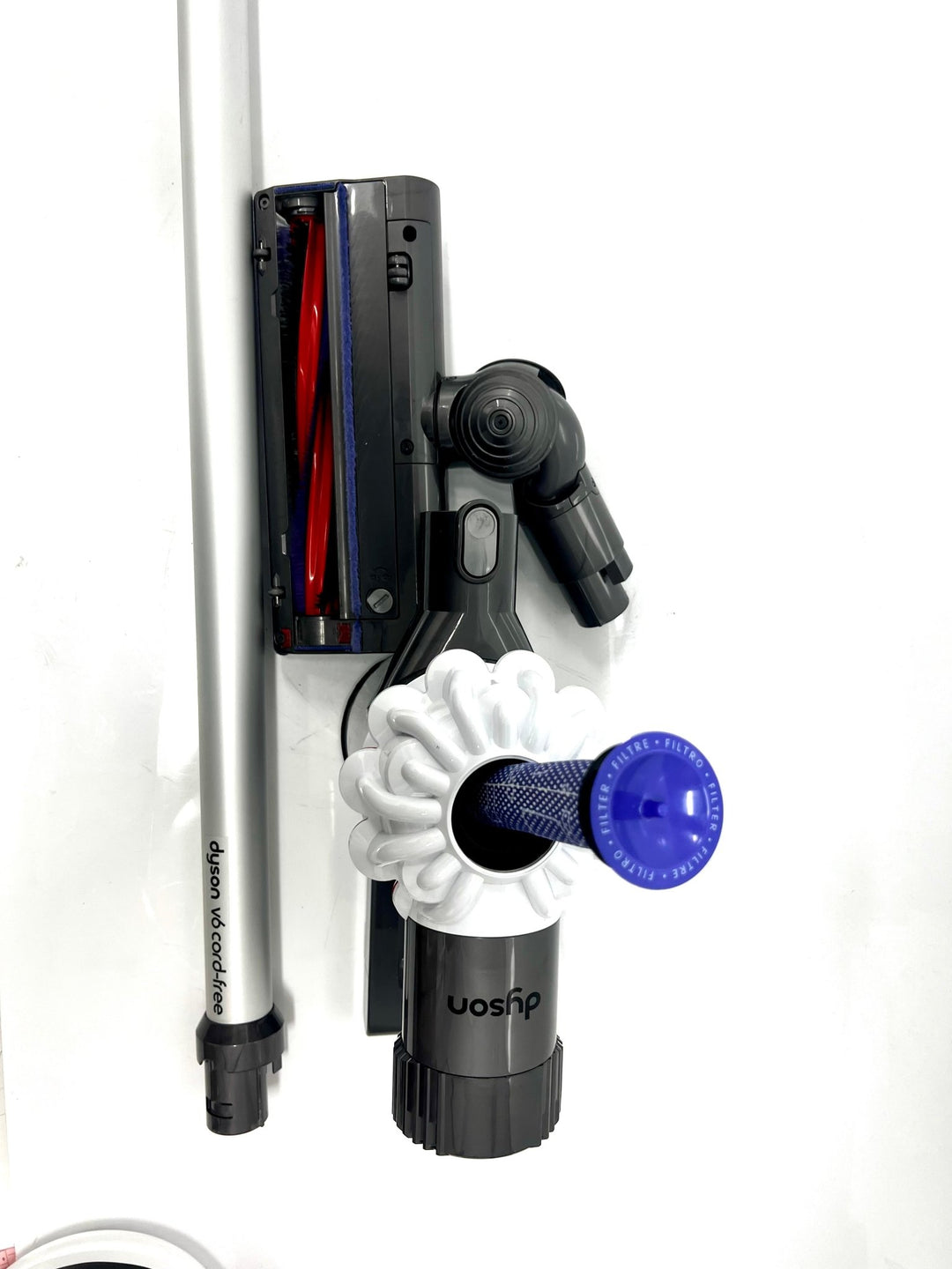 Dyson V6 Cordless Vacuum Cleaner - Refurbished