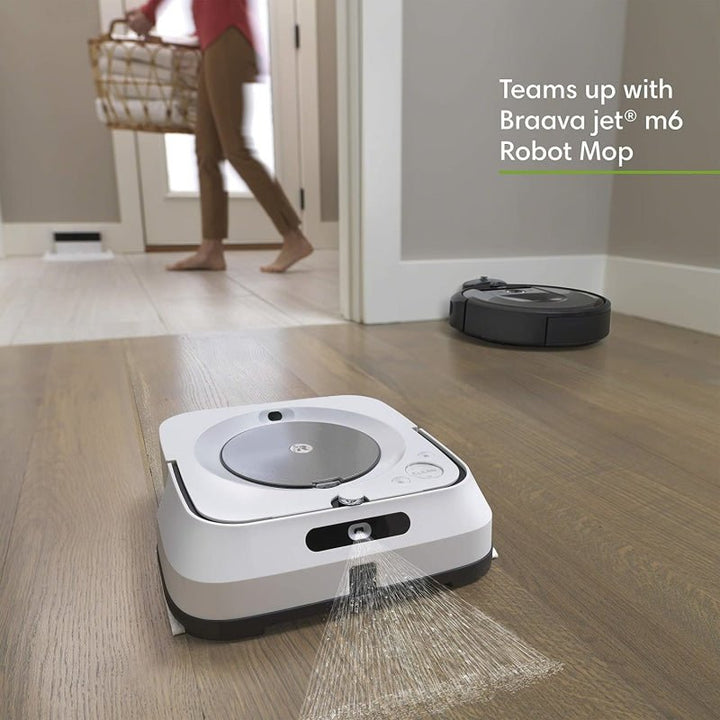 iRobot Roomba i7 Robot Vacuum With Wi-Fi Connectivity - Robot Vacuum