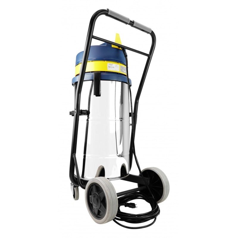 Johnny Vac JV315PS 7.6Gal Commercial Wet/Dry Vacuum With Electrical Outlet - Commercial Vacuums