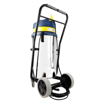 Johnny Vac JV315PS 7.6Gal Commercial Wet/Dry Vacuum With Electrical Outlet - Commercial Vacuums