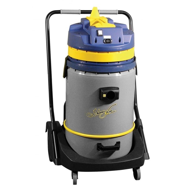 Johhny Vac JV403P 16Gal Wet/Dry Commercial Vacuum With Electrical Outlet For Powerhead - Commercial Vacuums